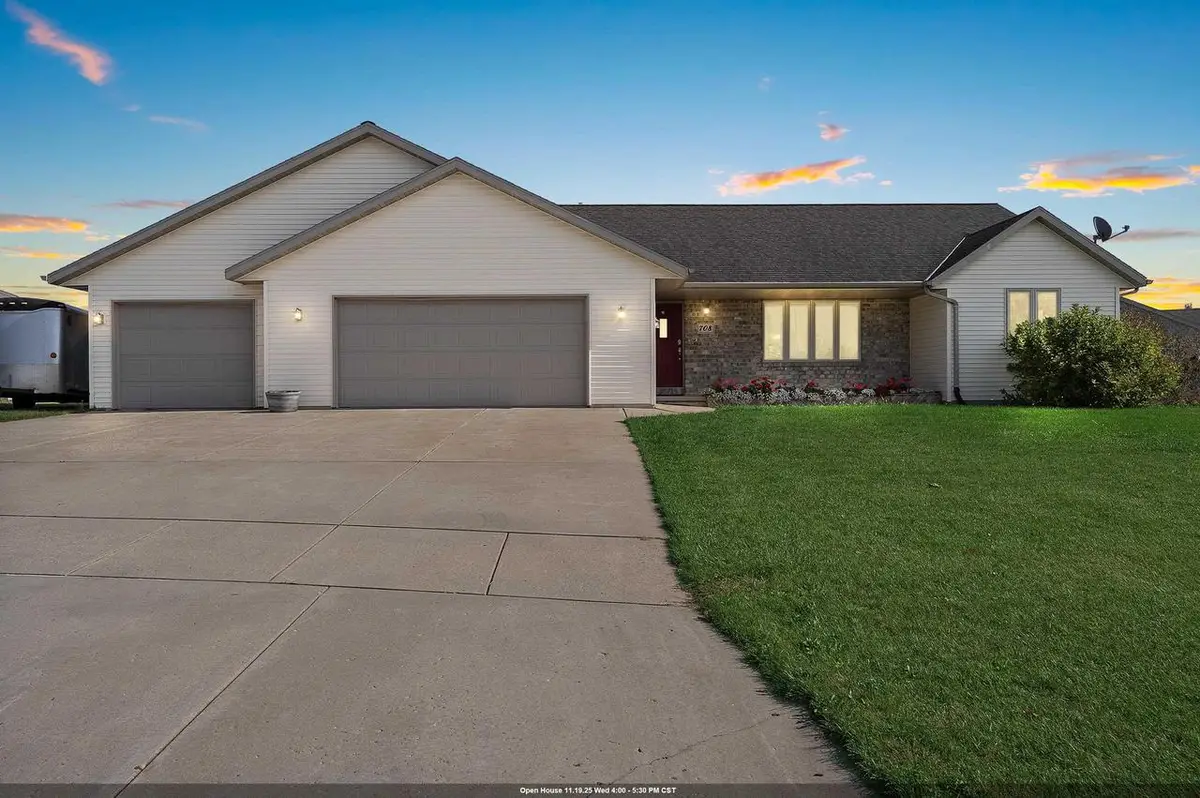 708 LOWELL ROAD, Luxemburg, WI 54217 - Image #1