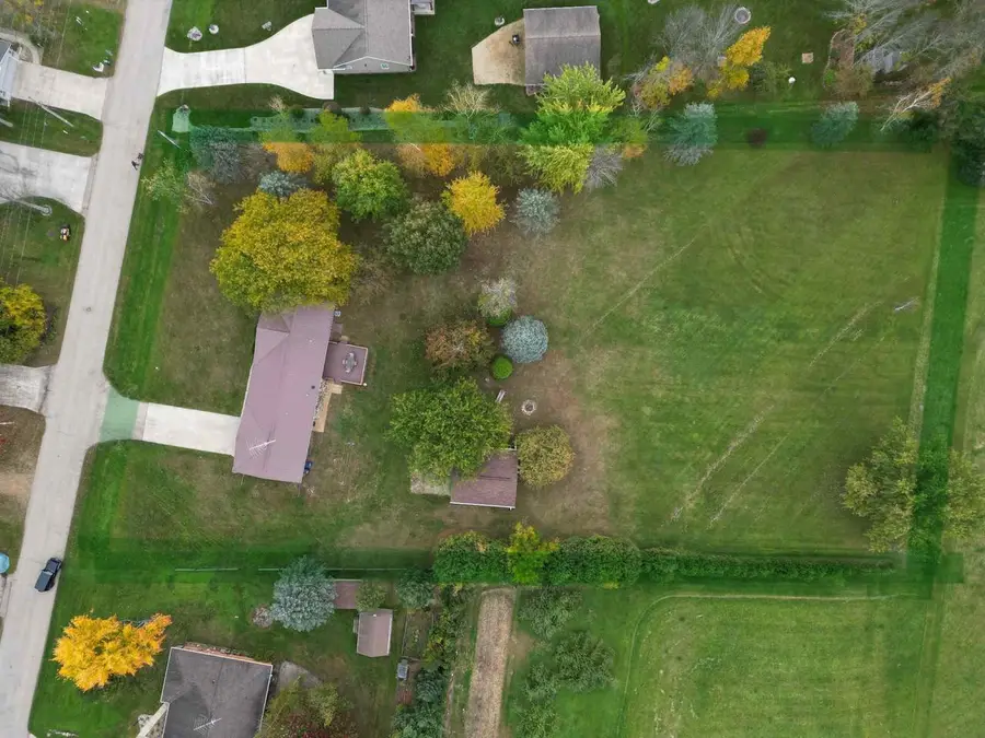 W4581 BUSS DRIVE, Cecil, WI 54111 - Image #2