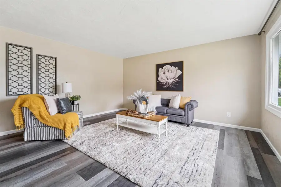 1513 E CALUMET STREET, Appleton, WI 54915 - Image #2