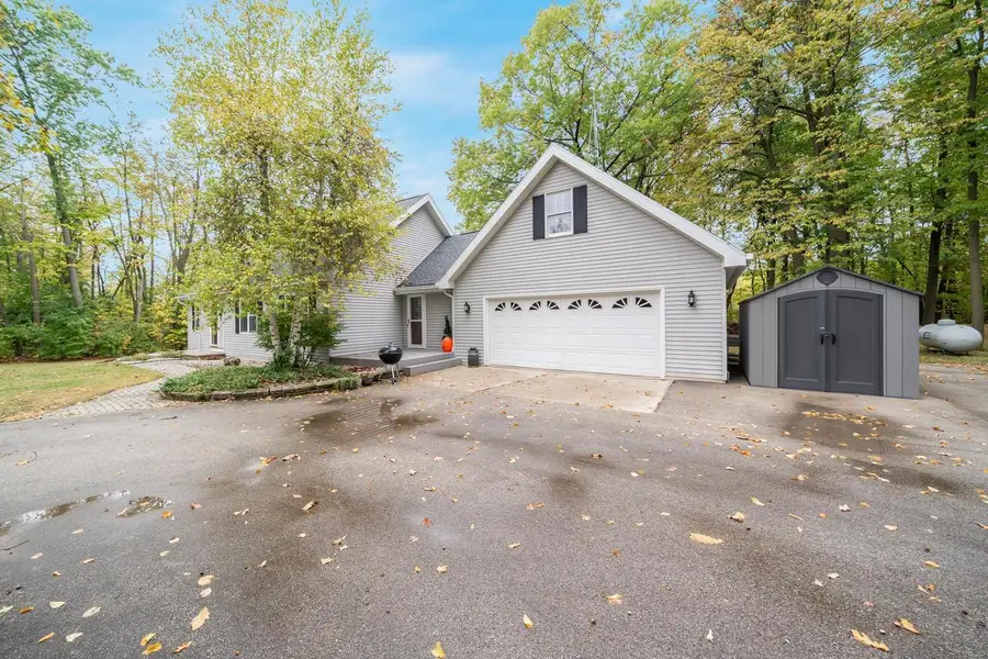 W7735 CHELEN RIDGE DRIVE, Van Dyne, WI 54979 - Image #2