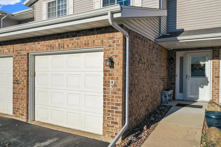 2543 TELLURIDE TRAIL  #P, Green Bay, WI 54313 - Image #3