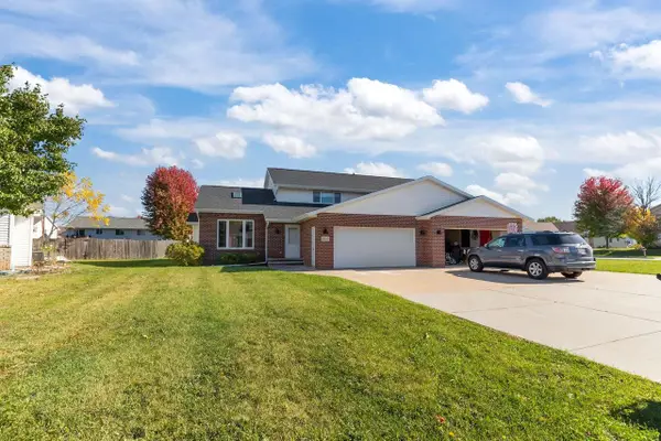 N308 EASTOWNE COURT, Appleton, WI 54915
