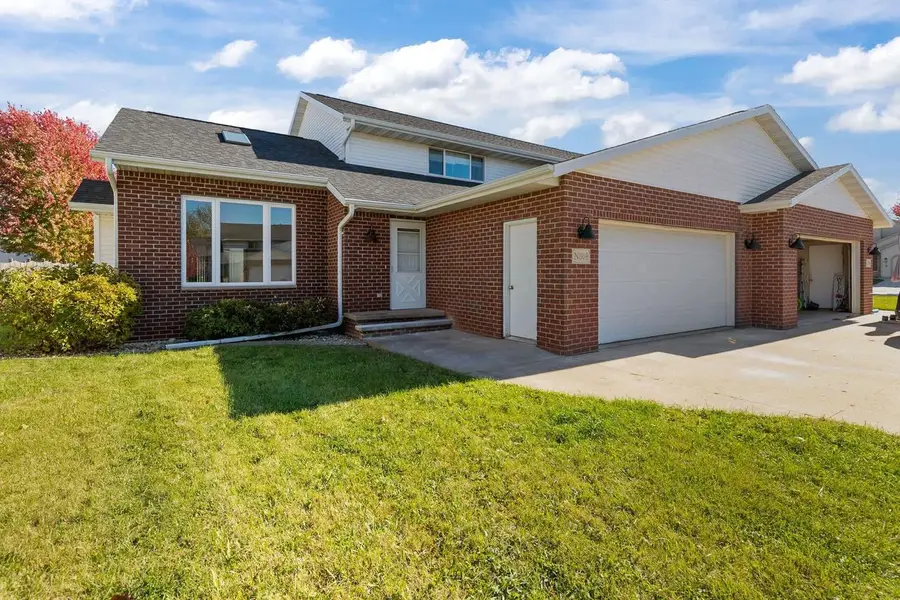 N308 EASTOWNE COURT, Appleton, WI 54915 - Image #2