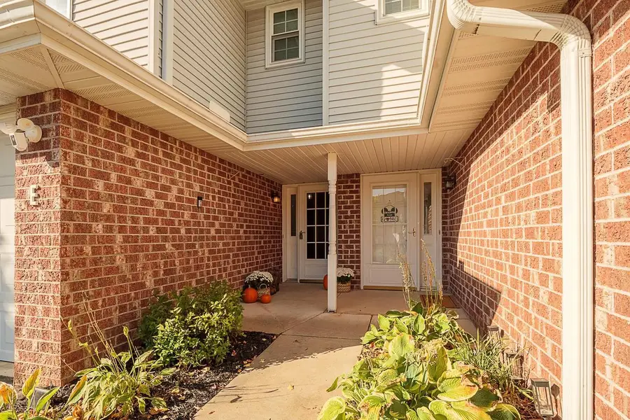 2579 TELLURIDE TRAIL, Green Bay, WI 54313 - Image #3