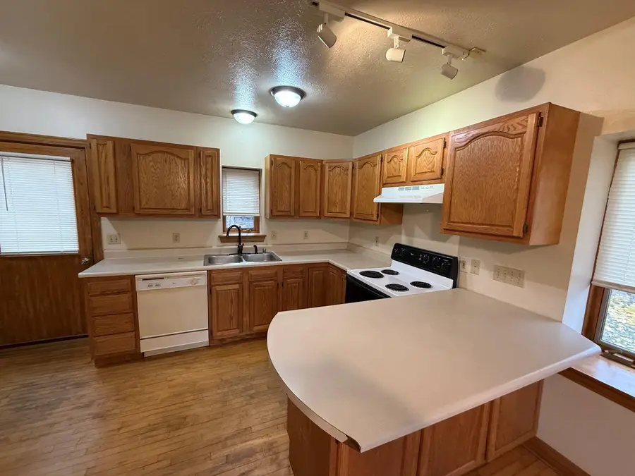 56 E 12TH STREET, Clintonville, WI 54929 - Image #2