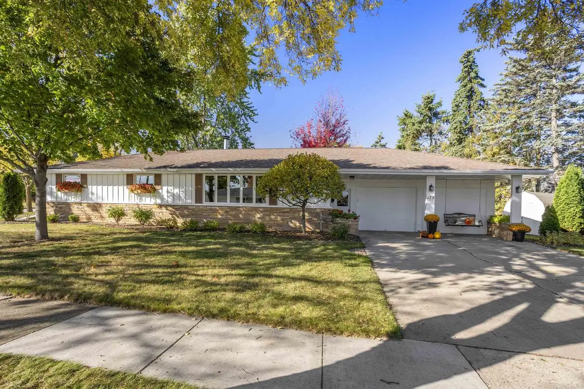 122 LOUISE STREET, Kimberly, WI 54136 - Image #1