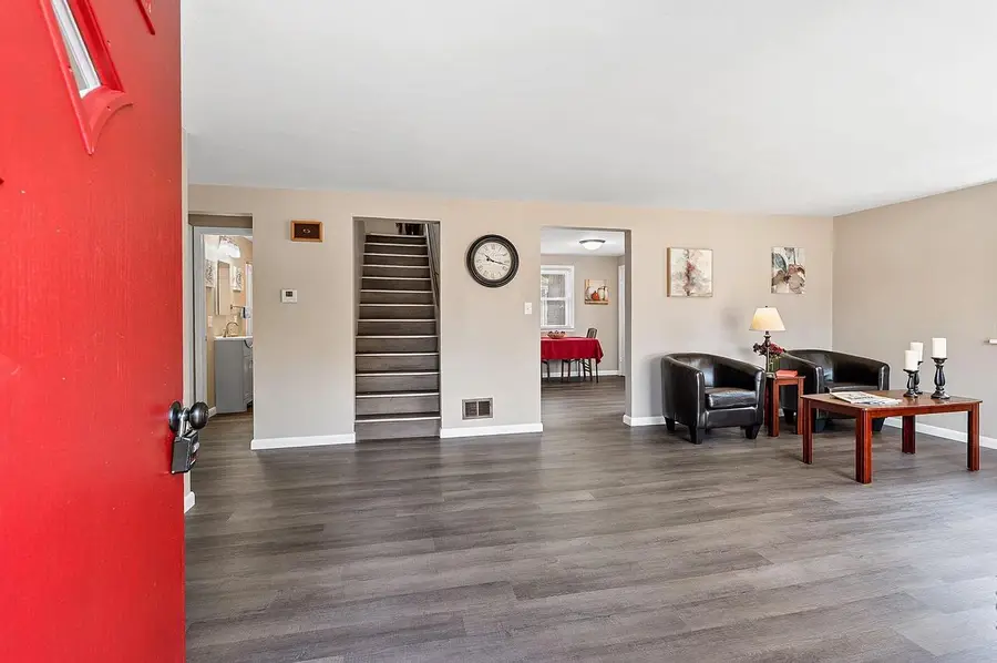 2500 S JEFFERSON STREET, Appleton, WI 54915 - Image #2