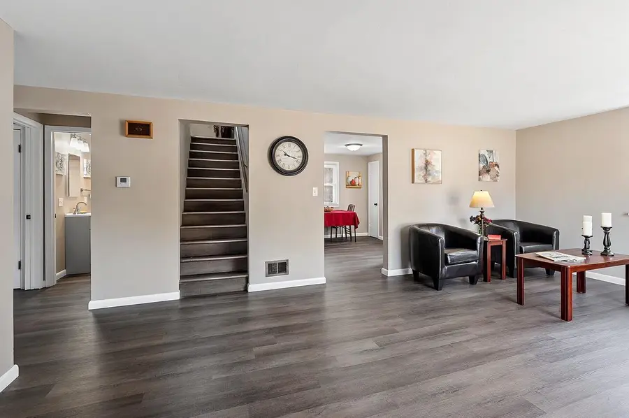 2500 S JEFFERSON STREET, Appleton, WI 54915 - Image #3