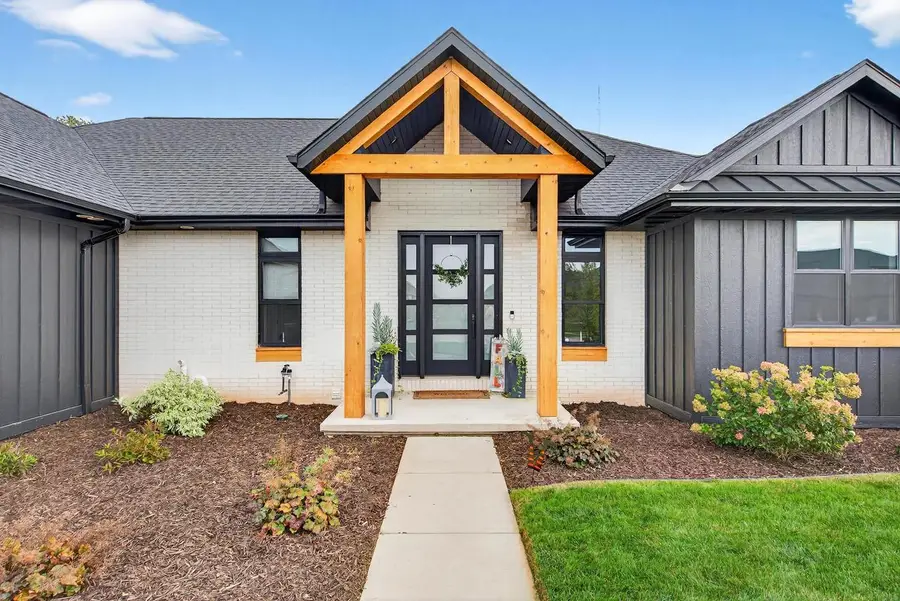 4649 ROYAL VISTA TRAIL, De Pere, WI 54115 - Image #2