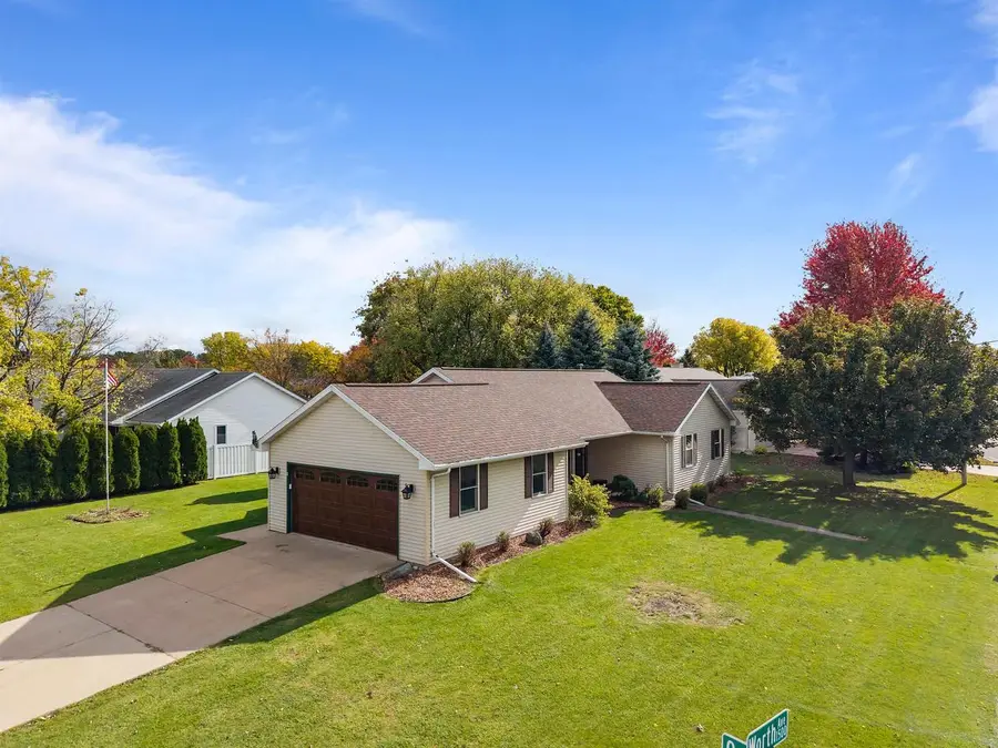 1563 WORTH AVENUE, Neenah, WI 54956 - Image #2