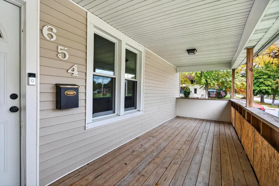 654 DEPERE STREET, Menasha, WI 54952 - Image #2