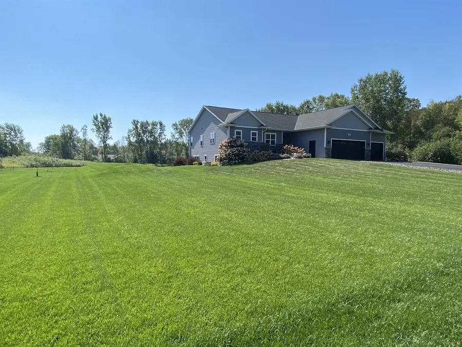 6117 KAWULA LANE, Little Suamico, WI 54171 - Image #3