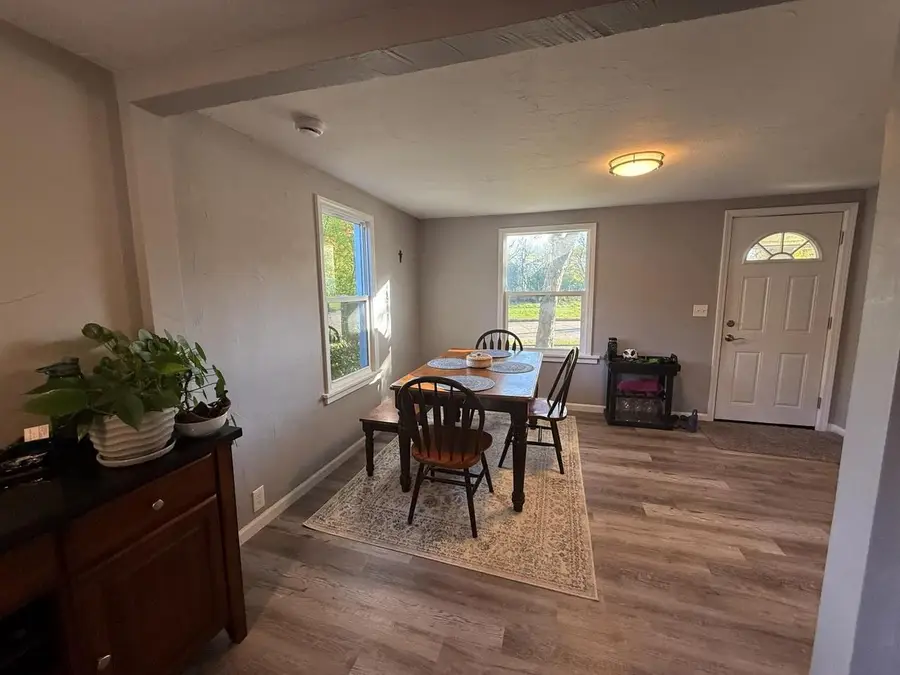 1620 E RANDALL AVENUE, Appleton, WI 54911 - Image #3