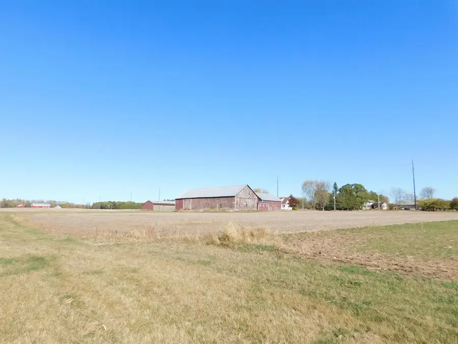 N8621 WOLF RIVER DRIVE, Algoma, WI 54201 - Image #3