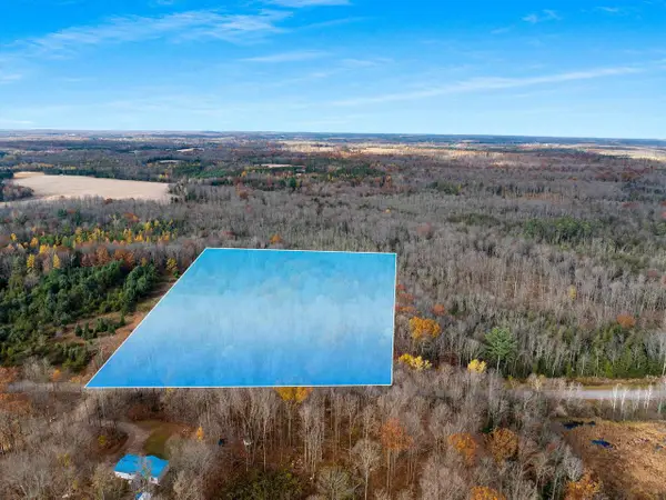 MO HE CON NUCK ROAD, Bowler, WI 54416