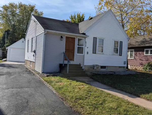 624 JACKSON STREET, Neenah, WI 54956