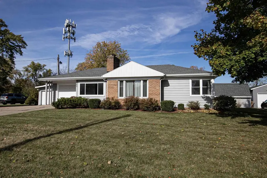 802 9TH STREET, Menasha, WI 54952 - Image #2