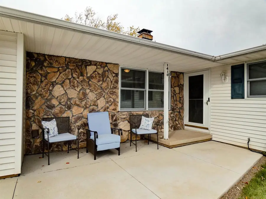 1410 S 7TH STREET, De Pere, WI 54115 - Image #2