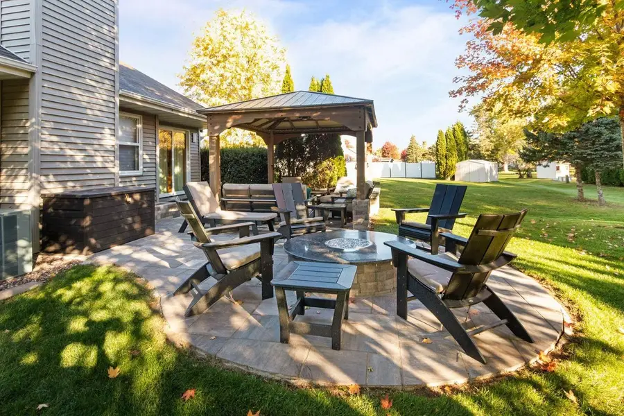 1318 PARTRIDGE COURT, Oshkosh, WI 54904 - Image #3