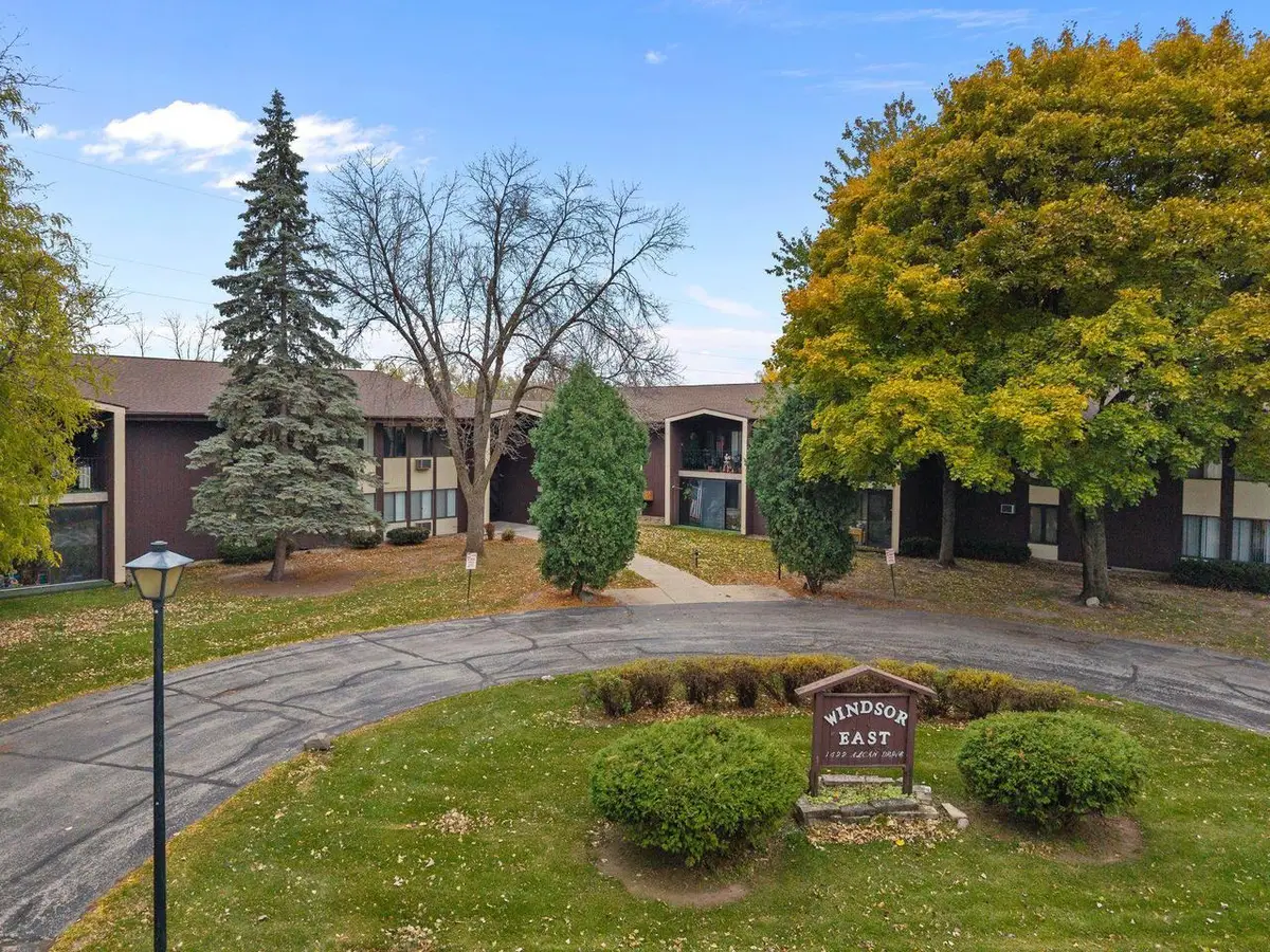 1699 ALCAN DRIVE  #209, Menasha, WI 54952 - Image #1