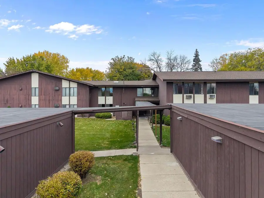 1699 ALCAN DRIVE  #209, Menasha, WI 54952 - Image #3