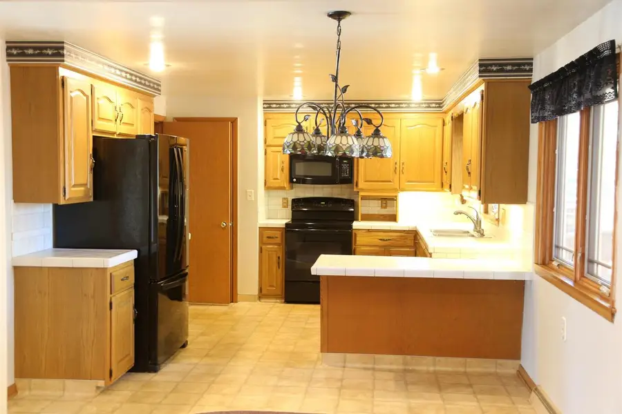 216 E 17TH STREET, Kaukauna, WI 54130 - Image #3