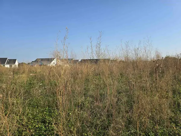 CRESTFIELD WAY, Greenville, WI 54942