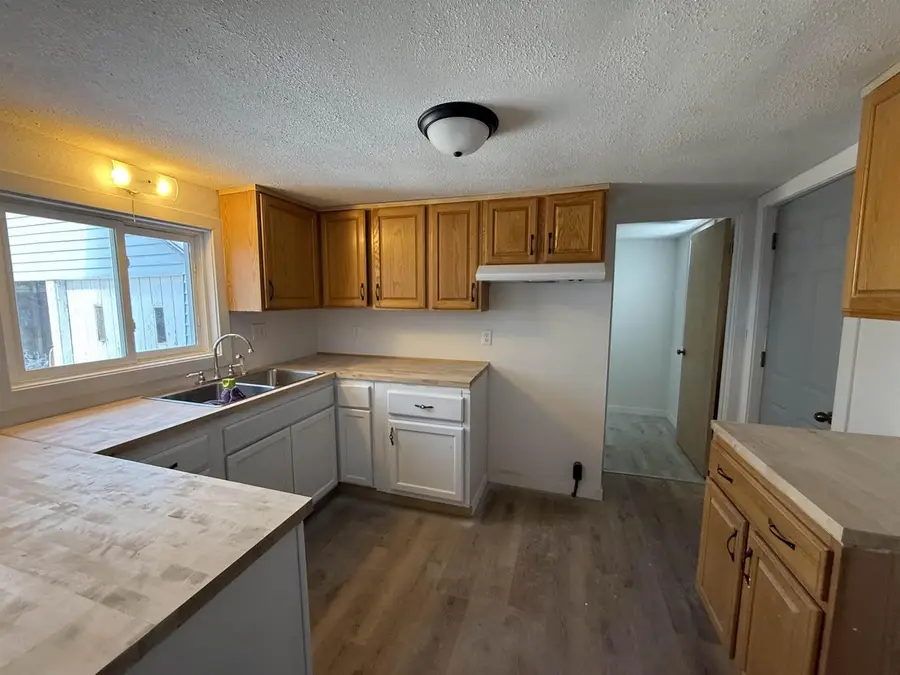 313 E CENTER STREET, Shawano, WI 54166 - Image #3