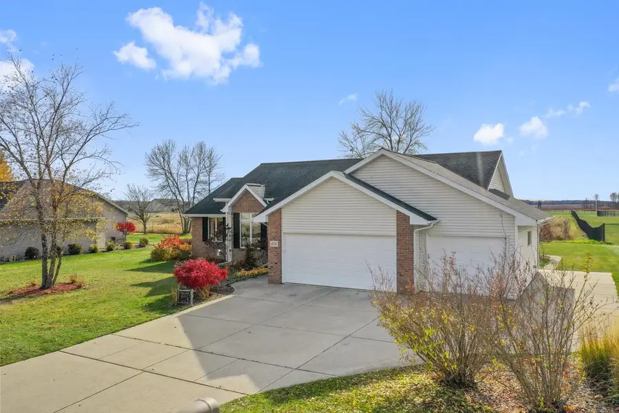 478 FALCON DRIVE, Pulaski, WI 54162 - Image #3