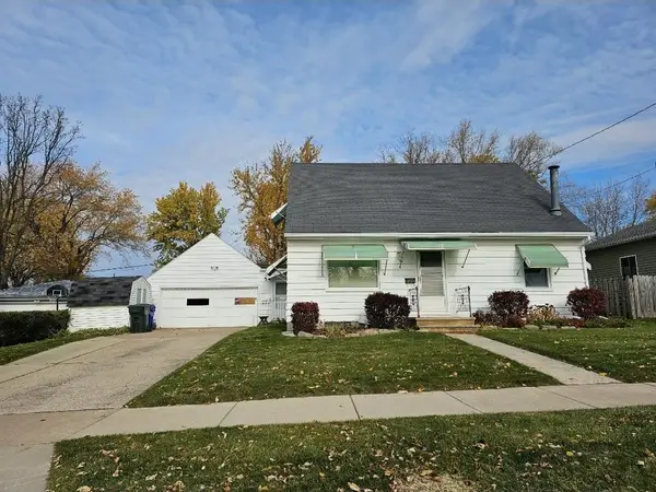 304 E 17TH STREET, Kaukauna, WI 54130