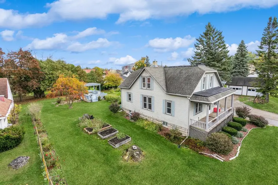 314 COLUMBUS AVENUE, Brillion, WI 54110 - Image #3