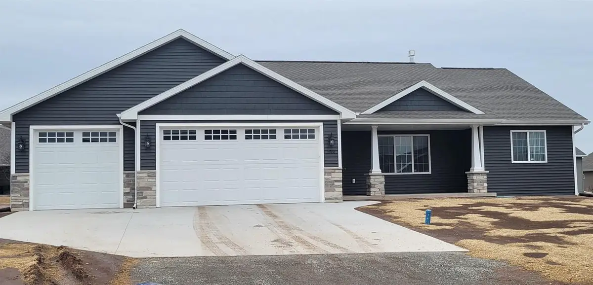 N9254 HOMESTEAD LANE, Appleton, WI 54915 - Image #1