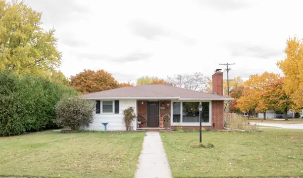 3610 SUNNYSLOPE STREET, Green Bay, WI 54301