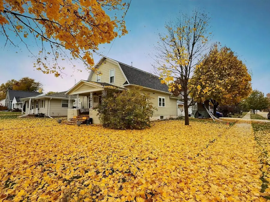 422 E 2ND STREET, Kimberly, WI 54136 - Image #2