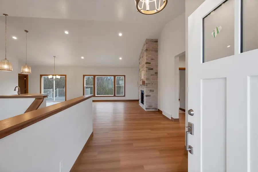 2578 N STELLITA CIRCLE, De Pere, WI 54115 - Image #2