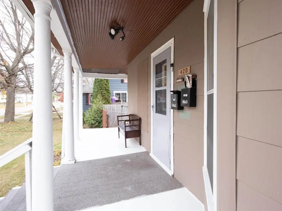 420 W RICHMOND STREET, Shawano, WI 54166 - Image #2