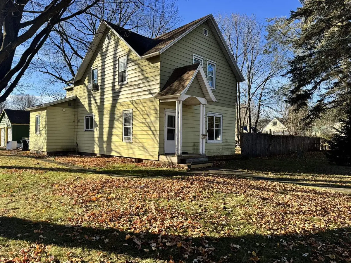 602 W WESCOTT AVENUE, Shawano, WI 54166 - Image #1