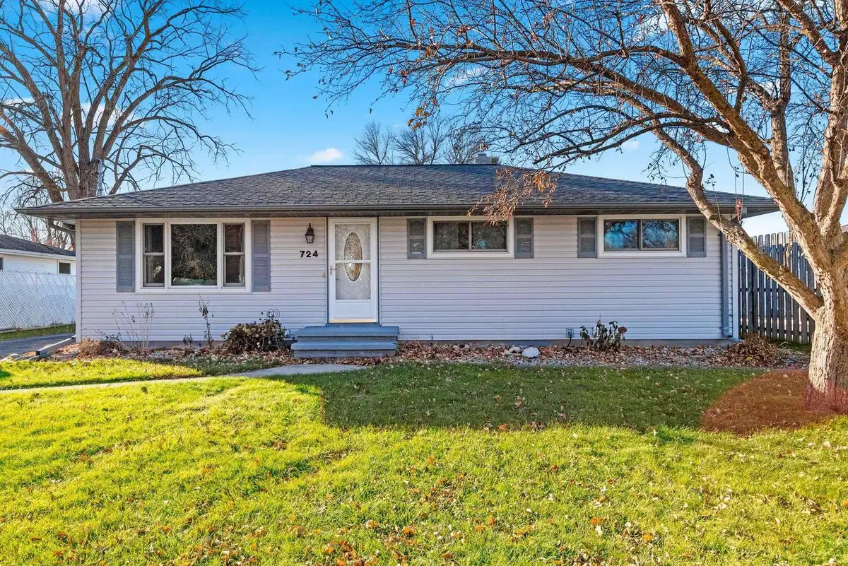 724 MELISSA STREET, Menasha, WI 54952 - Image #1