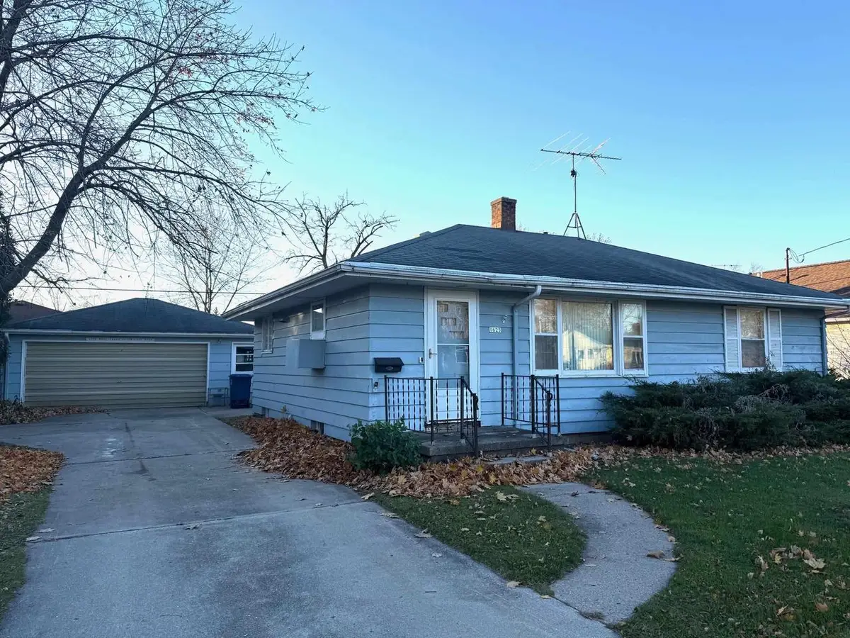 1625 WISCONSIN STREET, Oshkosh, WI 54901 - Image #1