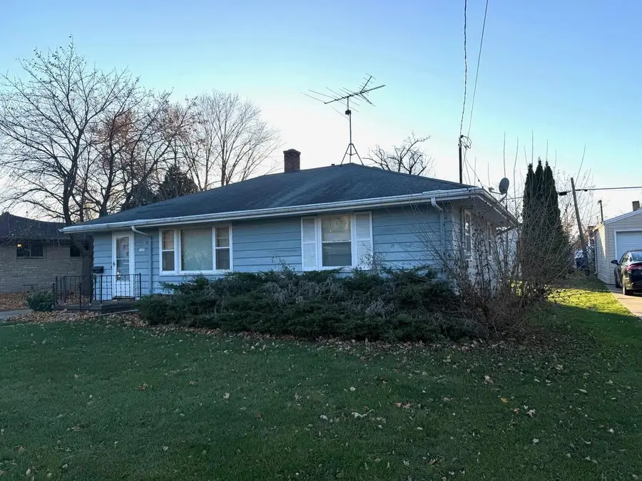 1625 WISCONSIN STREET, Oshkosh, WI 54901 - Image #2