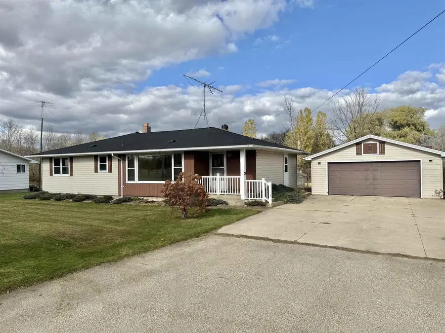 W12948 COUNTY RD M, Caroline, WI 54928 - Image #2