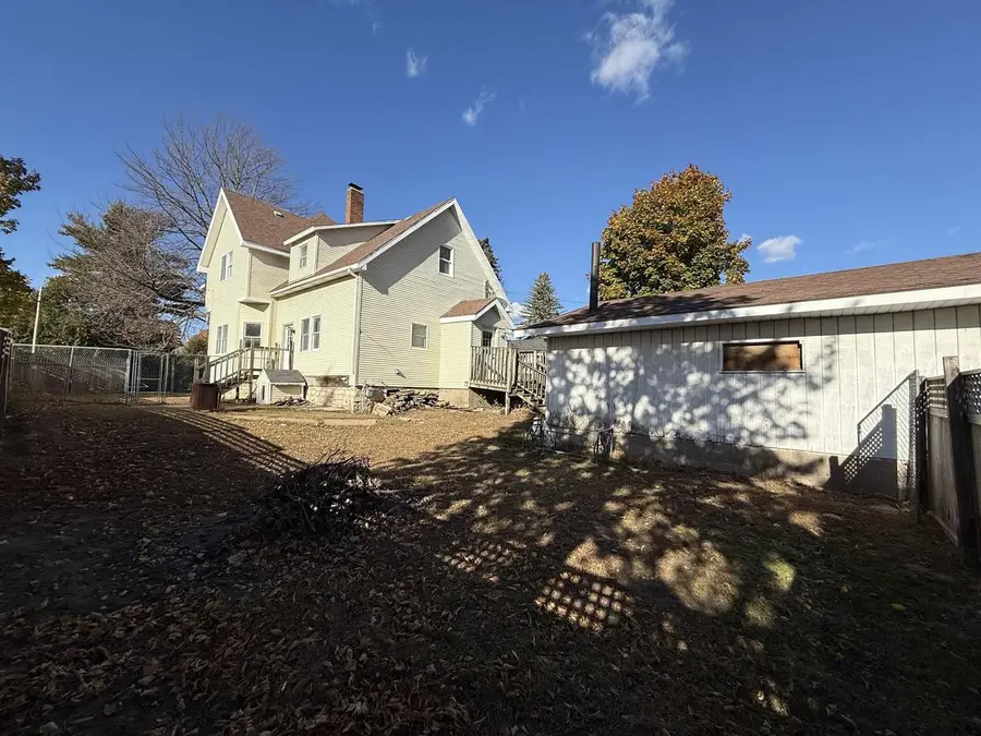 718 JACKSON STREET, Marinette, WI 54143 - Image #2
