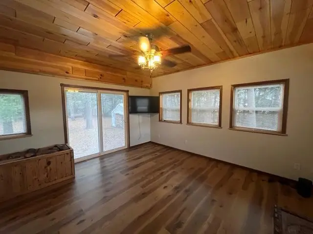 N9544 COUNTY ROAD X, Crivitz, WI 54114 - Image #3