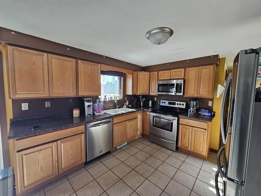 W6541 PORTERS LAKE ROAD, Wautoma, WI 54982 - Image #2