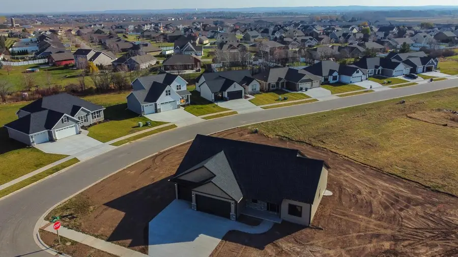 1468 DIVINITY DRIVE, De Pere, WI 54115 - Image #3