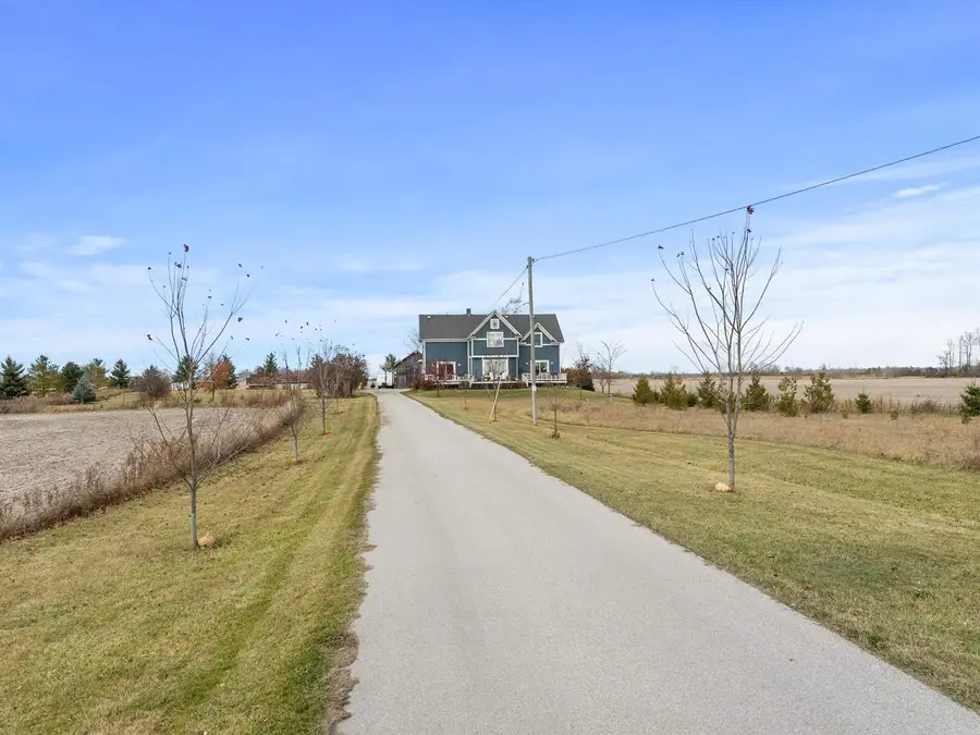 7708 COUNTY ROAD H, Sturgeon Bay, WI 54235 - Image #3