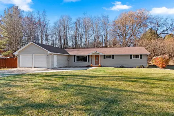 3263 UPHILL DRIVE, Green Bay, WI 54313