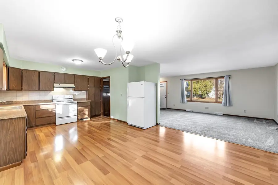 314 CENTER STREET, Oconto, WI 54153 - Image #2