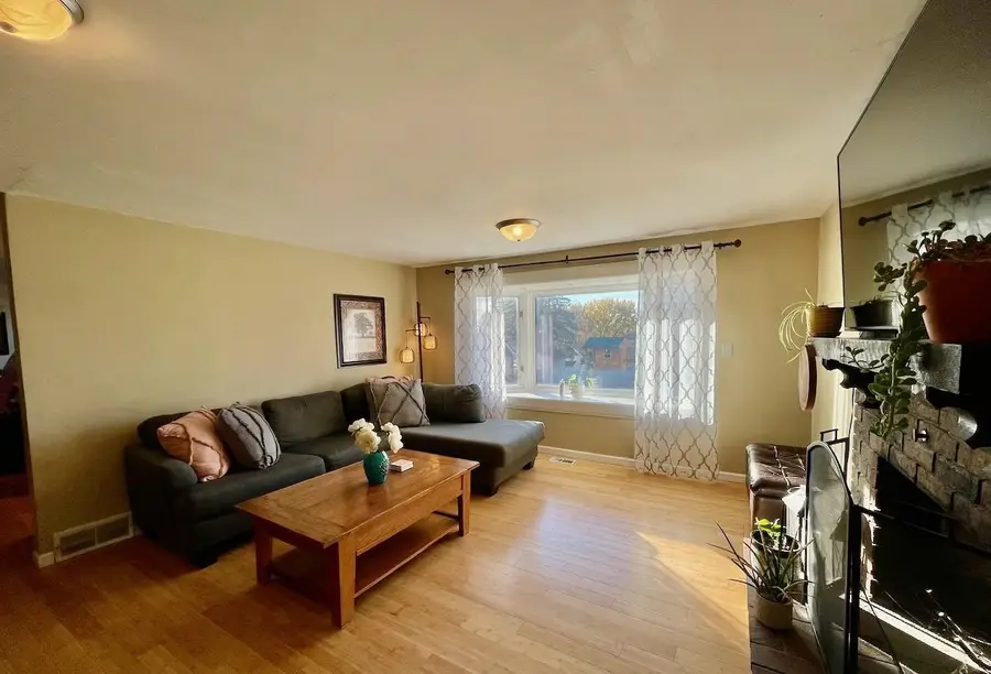 534 TYROLIAN DRIVE, Green Bay, WI 54302 - Image #3