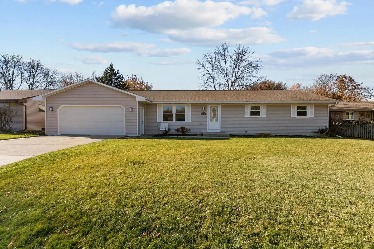 1635 N MCINTOSH DRIVE, Appleton, WI 54914 - Image #1